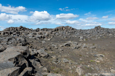 Basaltformationen oberhalb des Wasserfalls Dettifoss, Island